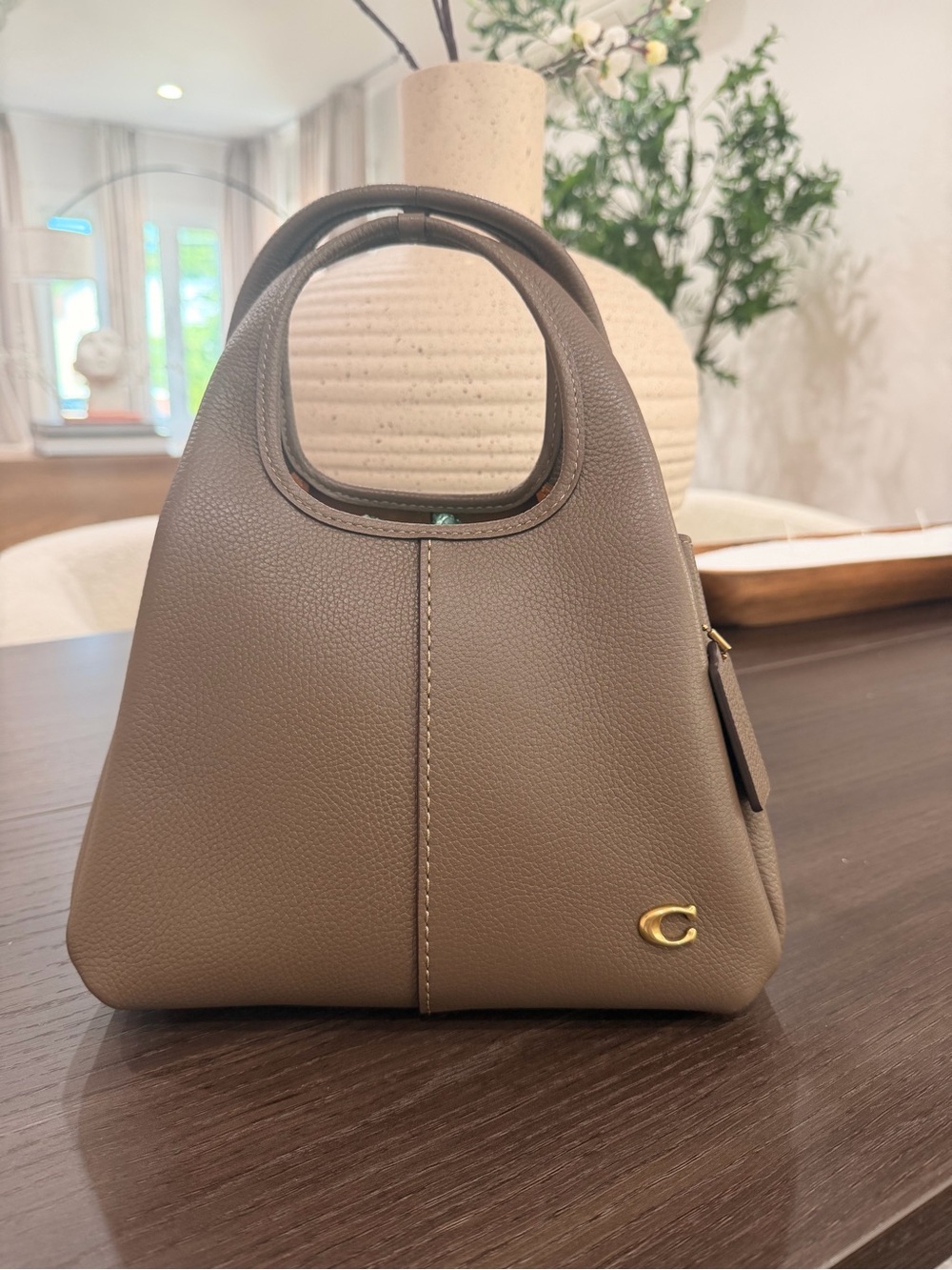 Coach Lana Shoulder Bag 23 - Picture 3 of 11